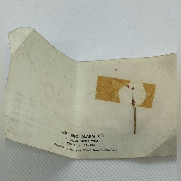 Vintage Canada 1967 Centennial of Canadian Confederation Lapel Pin - Picture 3 of 3